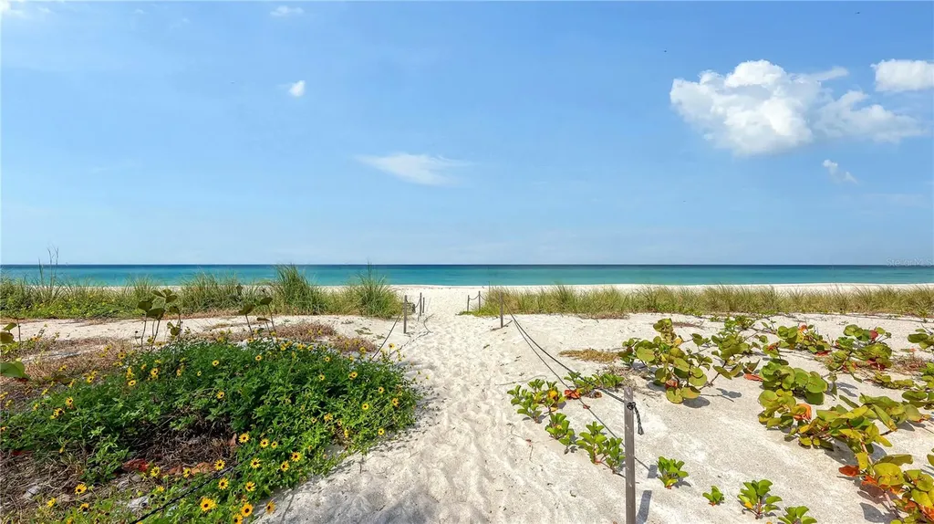4825 Gulf Of Mexico Drive Longboat Key FL 34228