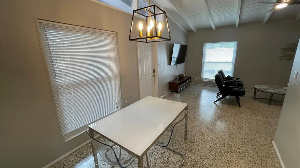 2832 Bay Street Sarasota FL 34237