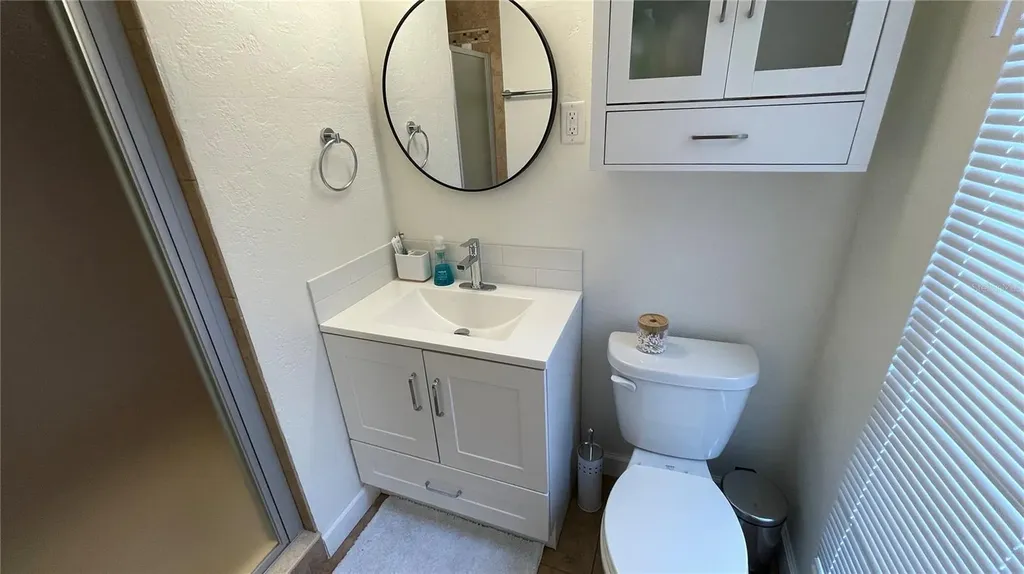 2832 Bay Street Sarasota FL 34237