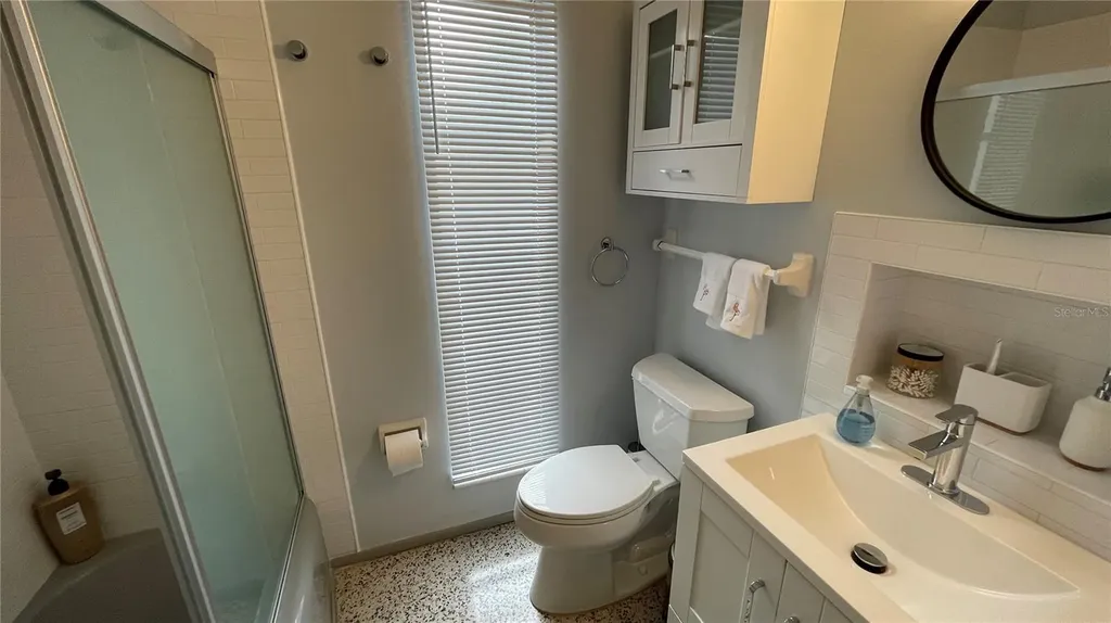 2832 Bay Street Sarasota FL 34237