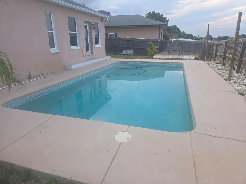 6018 Charloma Drive Lakeland FL 33812