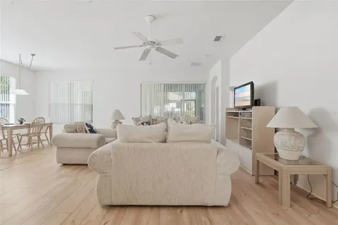 115 Avenham Drive Deland FL 32724