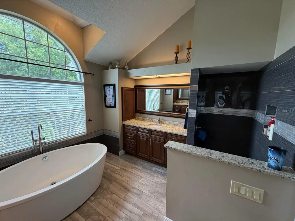 1616 Kinsmere Drive Trinity FL 34655