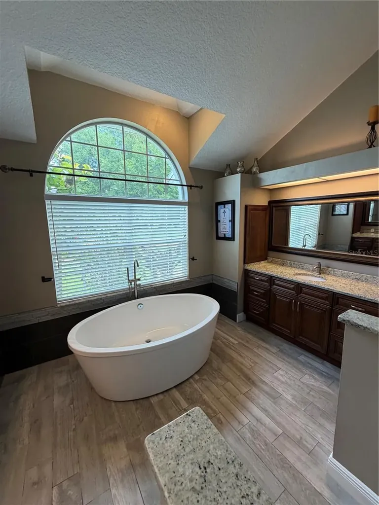 1616 Kinsmere Drive Trinity FL 34655