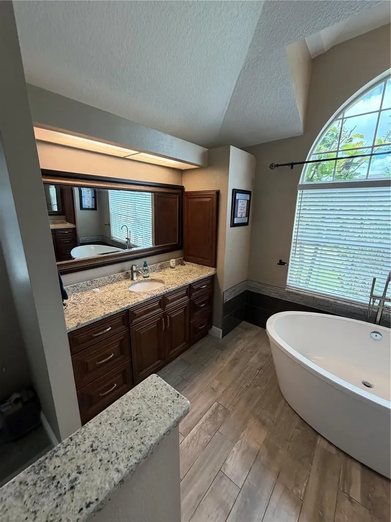 1616 Kinsmere Drive Trinity FL 34655