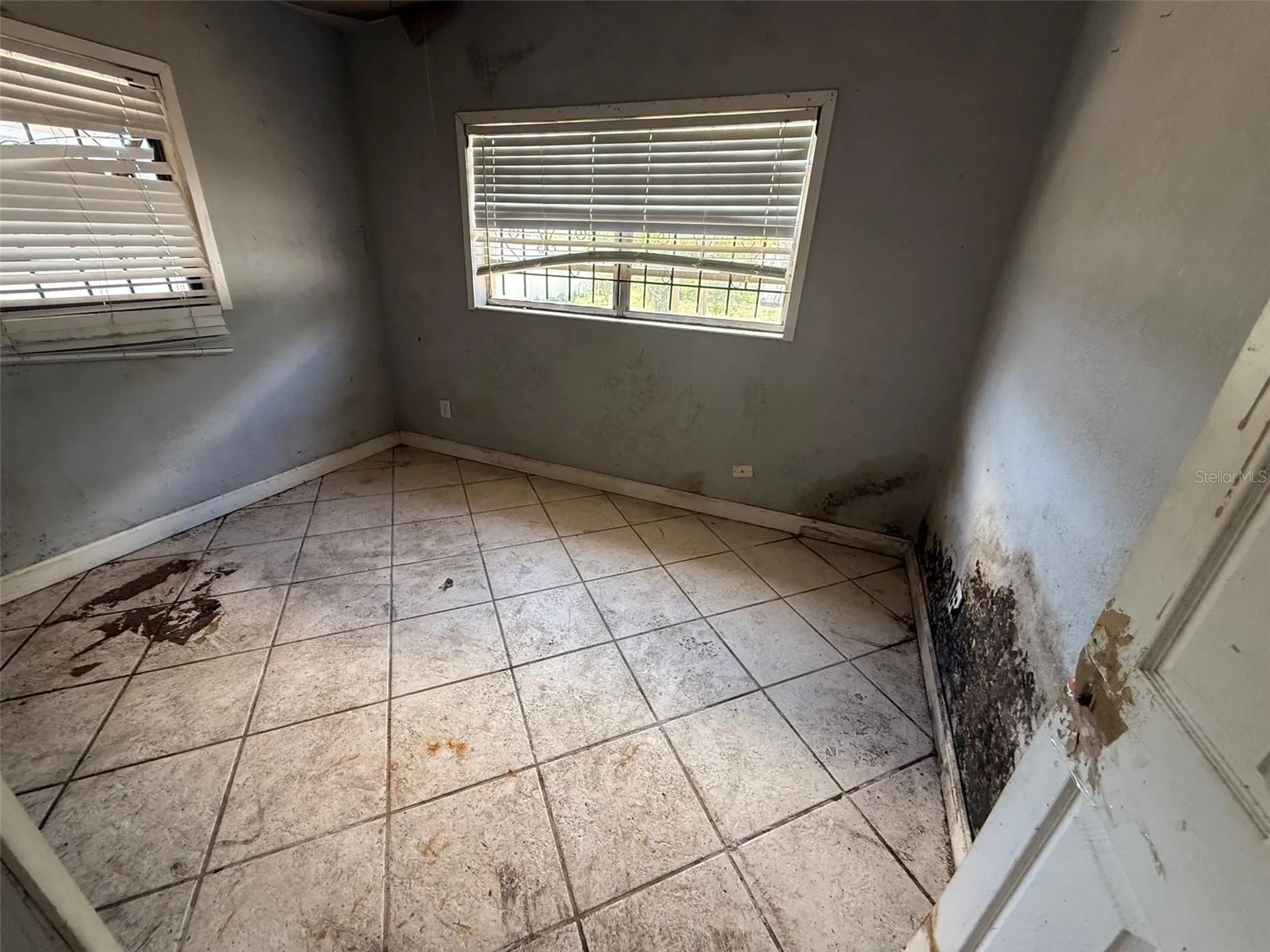 4522 Carter Street Orlando FL 32811