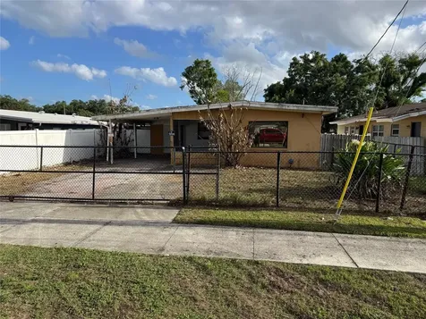 4522 Carter Street Orlando FL 32811
