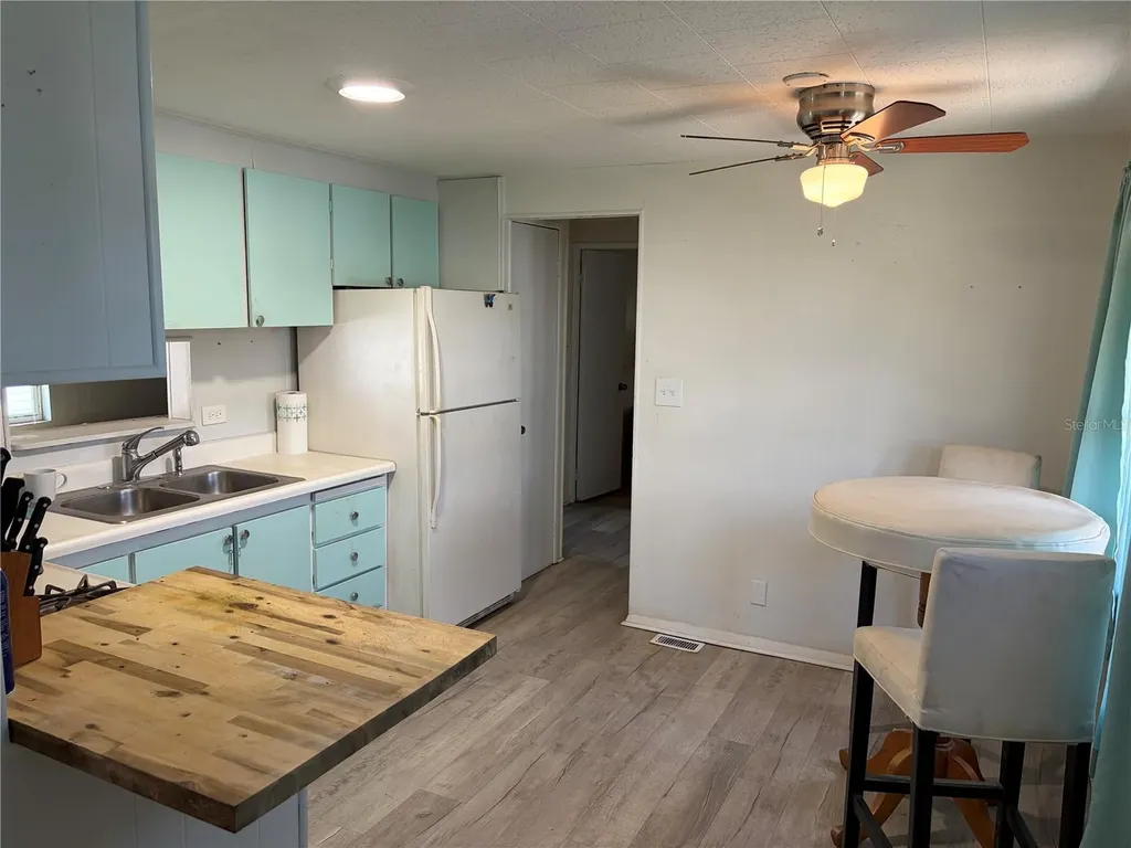 4819 Sea Island Avenue Sarasota FL 34234