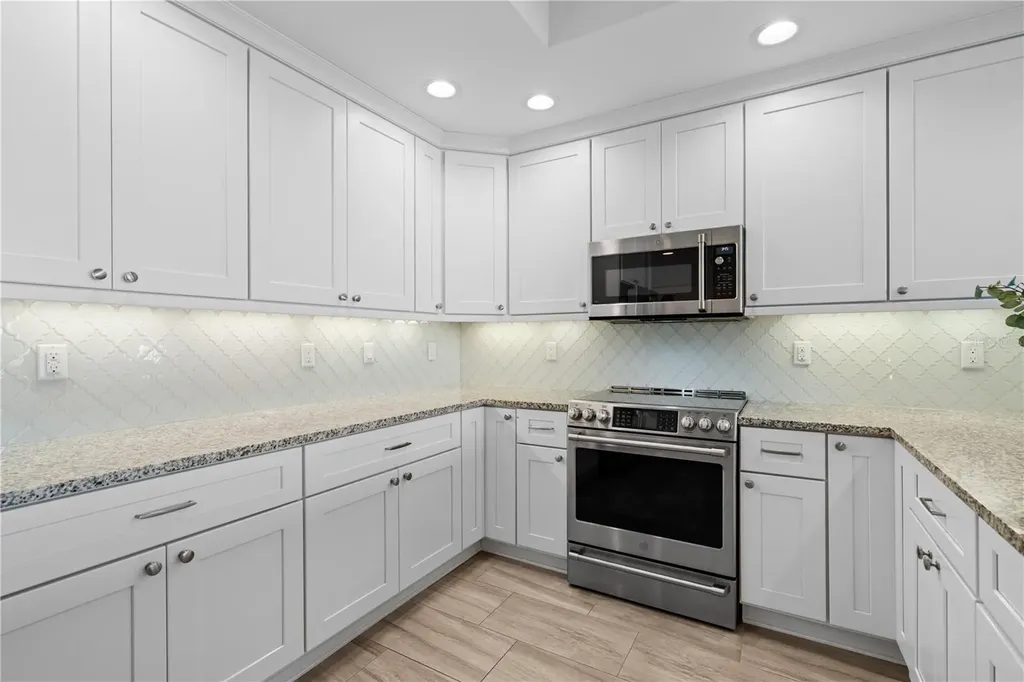 706 Bayway Boulevard Clearwater Beach FL 33767