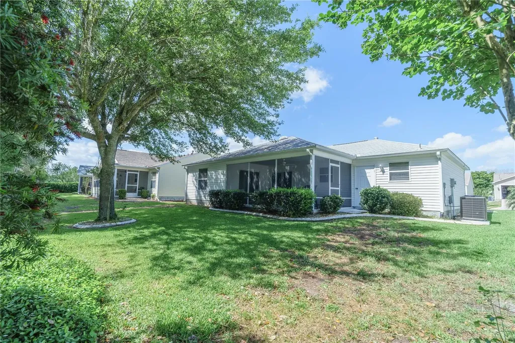 16980 SE 96th Chapelwood Circle The Villages FL 32162
