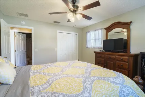 16980 SE 96th Chapelwood Circle The Villages FL 32162