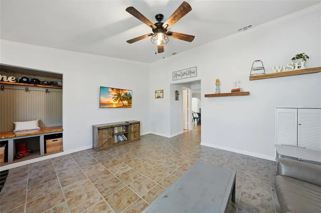 4053 Pinstar Terrace North Port FL 34287