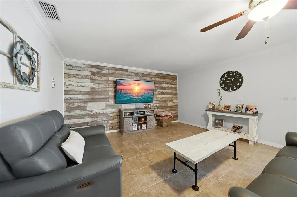 4053 Pinstar Terrace North Port FL 34287