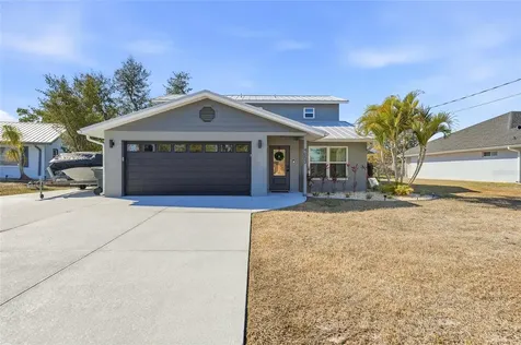 4053 Pinstar Terrace North Port FL 34287