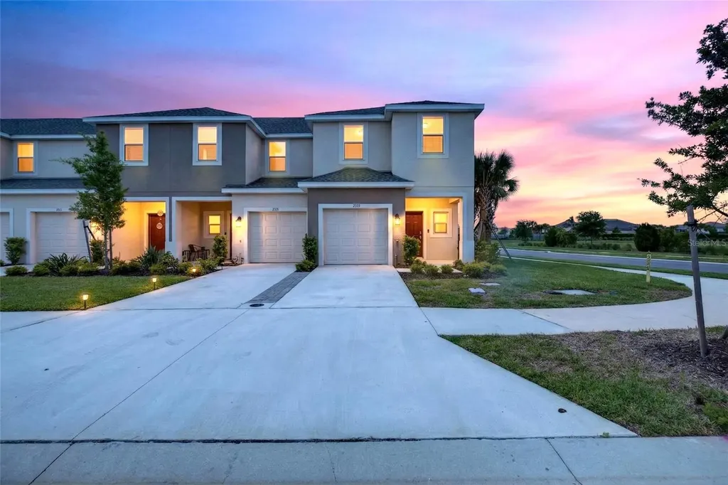 2339 Alee Lane Wesley Chapel FL 33543