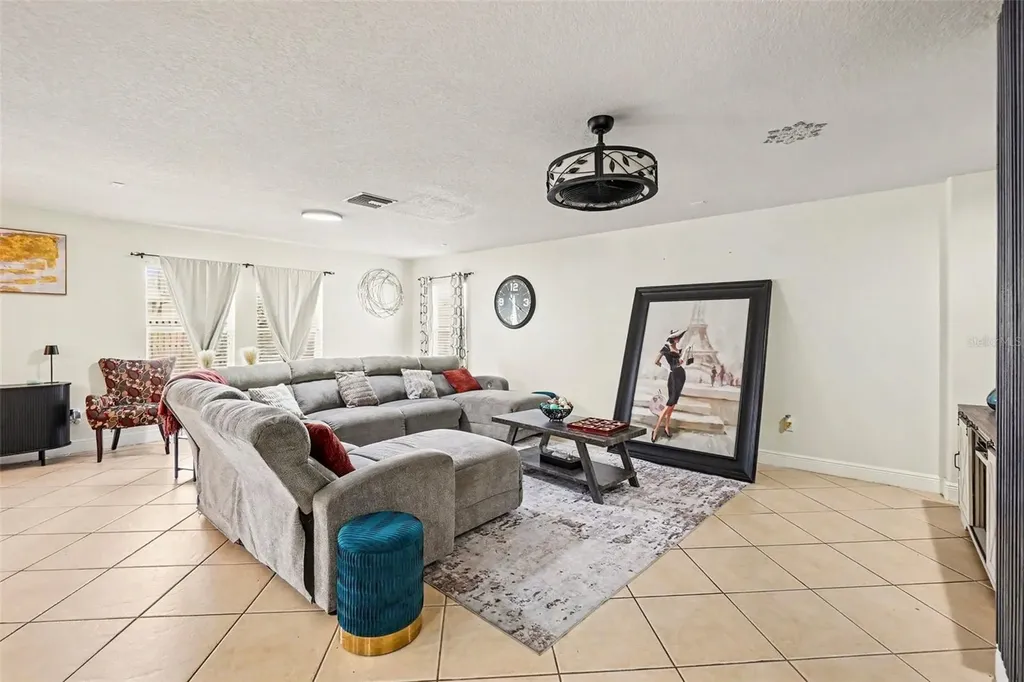 12123 Fern Blossom Drive Gibsonton FL 33534
