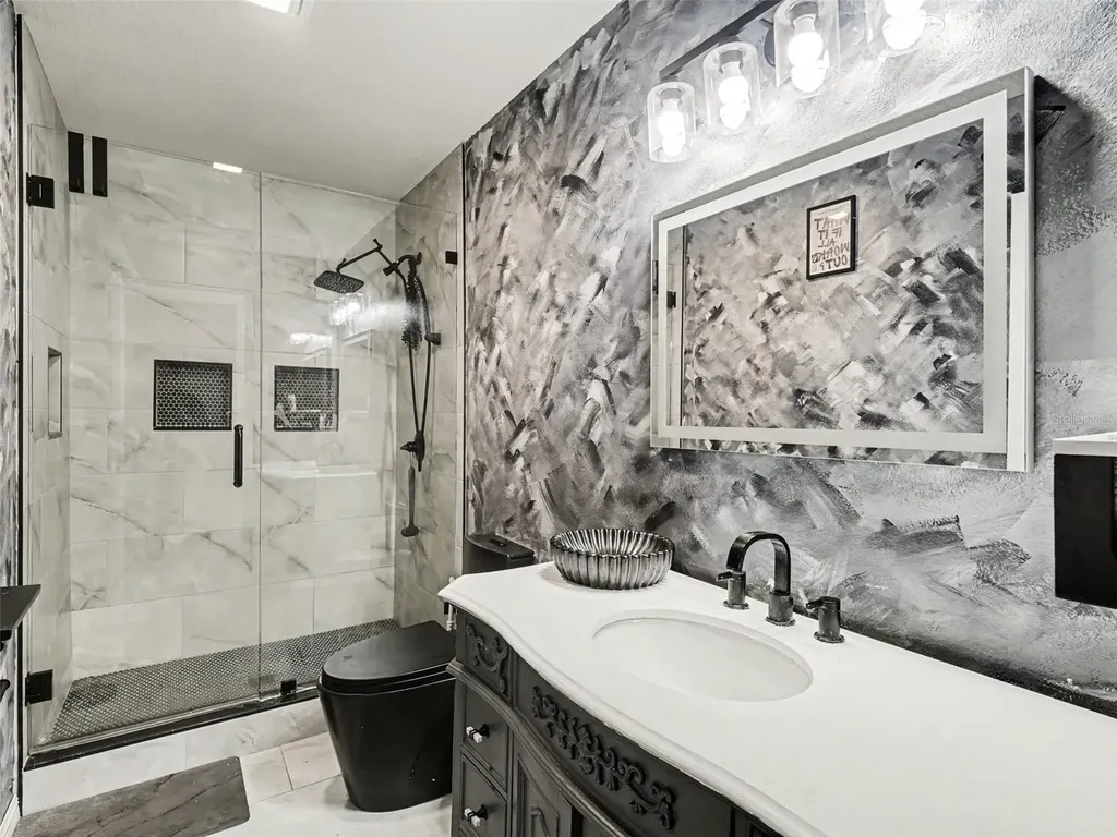 12123 Fern Blossom Drive Gibsonton FL 33534