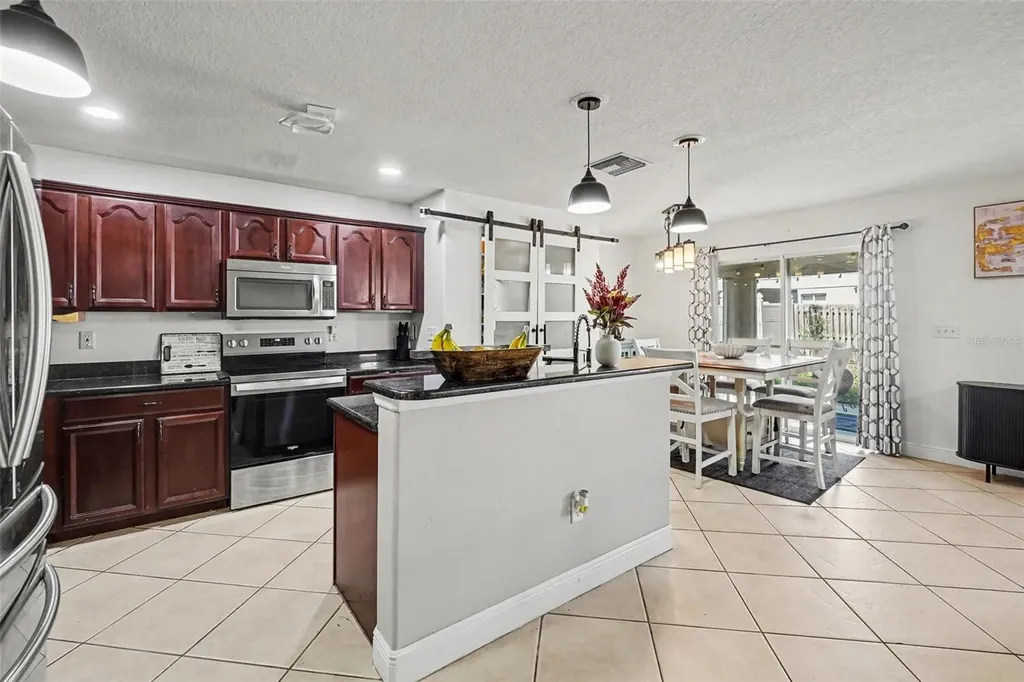 12123 Fern Blossom Drive Gibsonton FL 33534