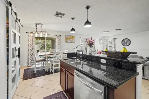 12123 Fern Blossom Drive Gibsonton FL 33534