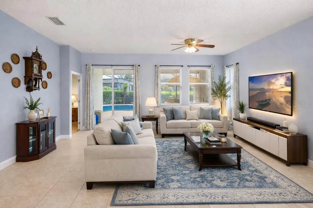 5212 Rosefinch Place Lithia FL 33547