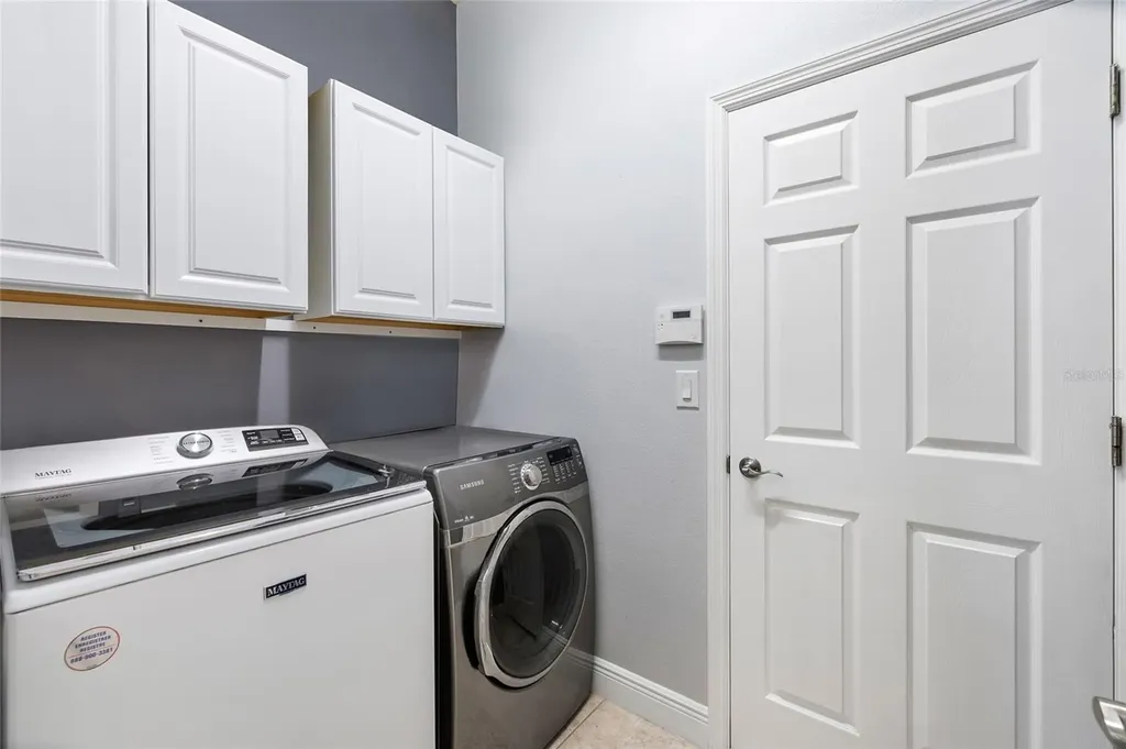 5212 Rosefinch Place Lithia FL 33547