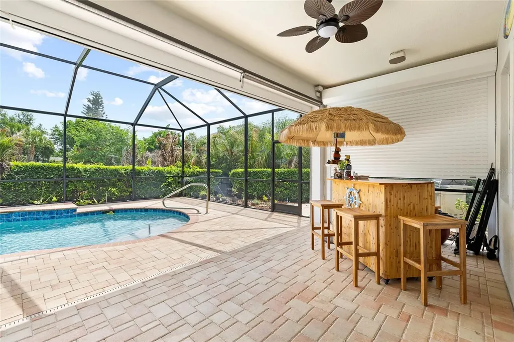5212 Rosefinch Place Lithia FL 33547