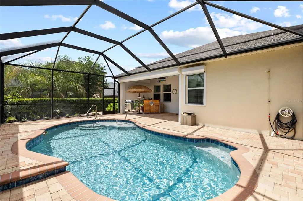 5212 Rosefinch Place Lithia FL 33547