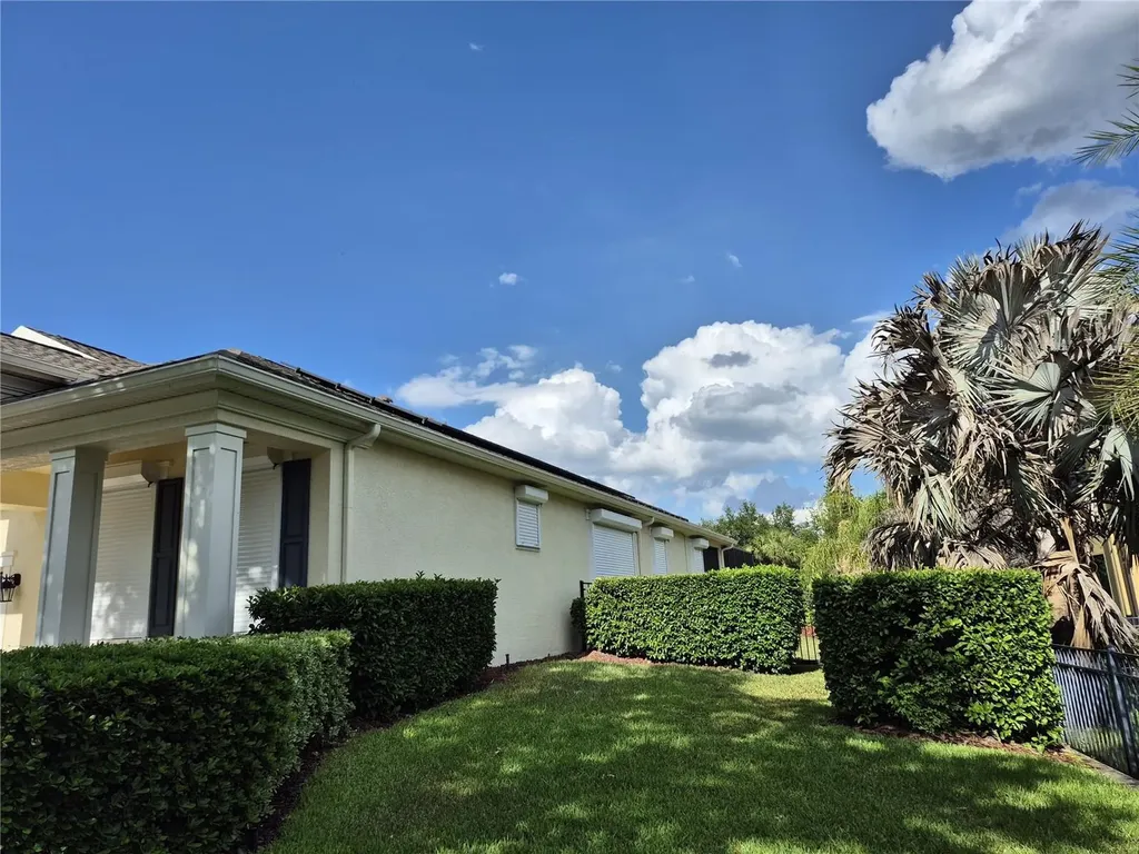 5212 Rosefinch Place Lithia FL 33547