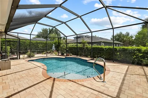 5212 Rosefinch Place Lithia FL 33547