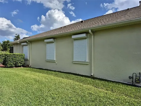 5212 Rosefinch Place Lithia FL 33547
