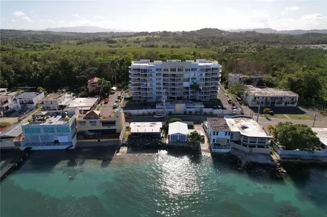 Sr 102 Km 14.6 Barrio Joyuda Cond Torre Puesta Del Sol Cabo Rojo PR 00623