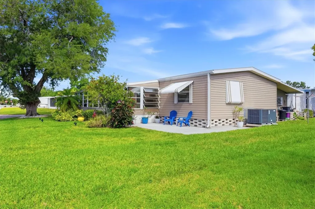 6710 36th Avenue E Palmetto FL 34221