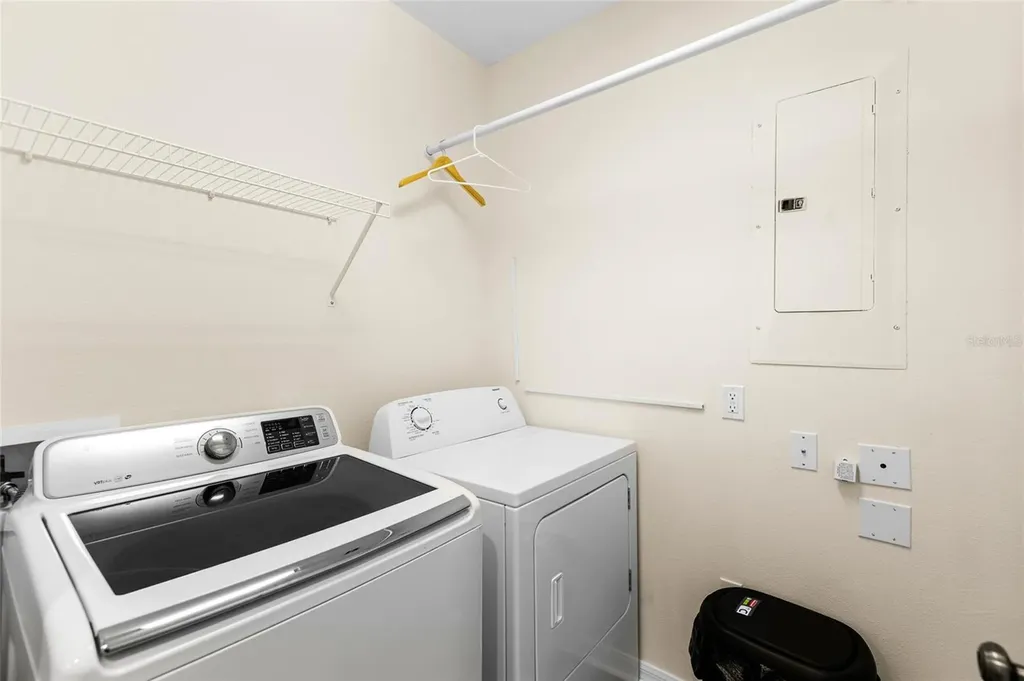 5608 Whitehead Street Bradenton FL 34203