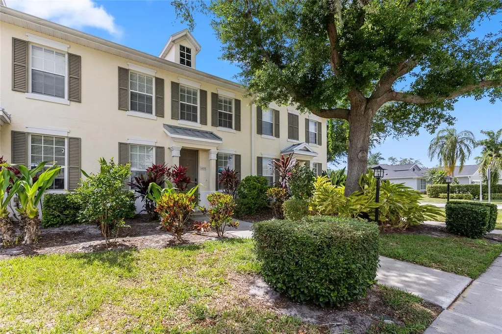 5608 Whitehead Street Bradenton FL 34203