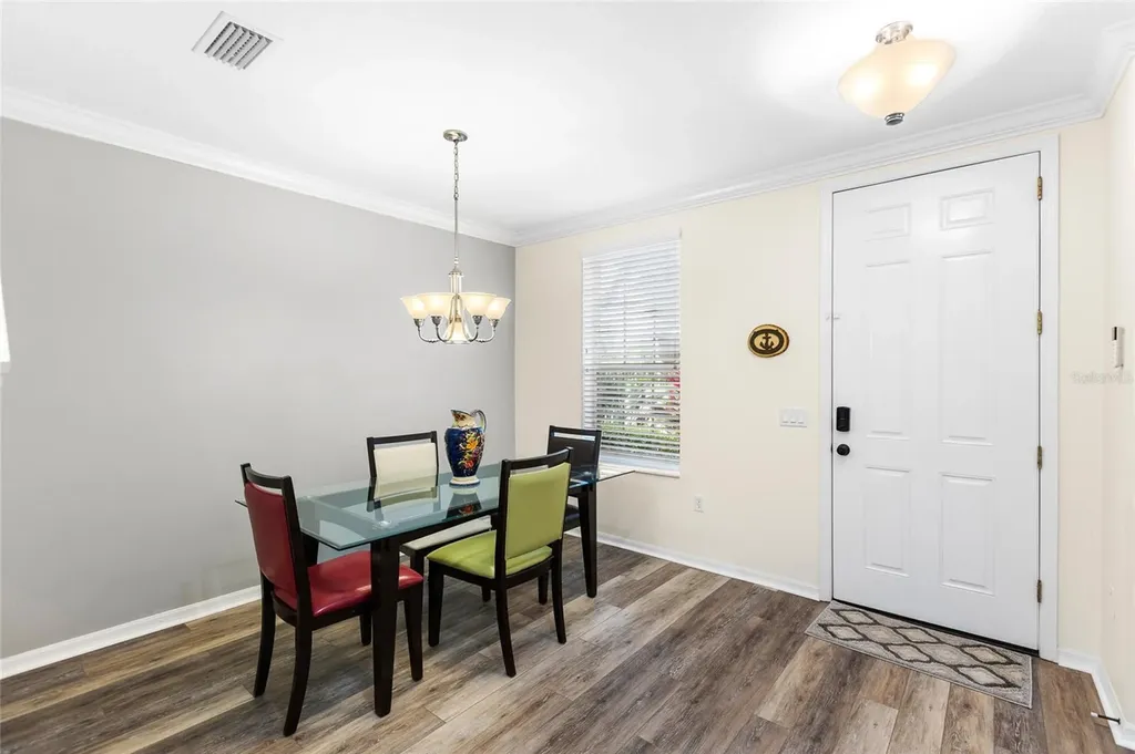 5608 Whitehead Street Bradenton FL 34203