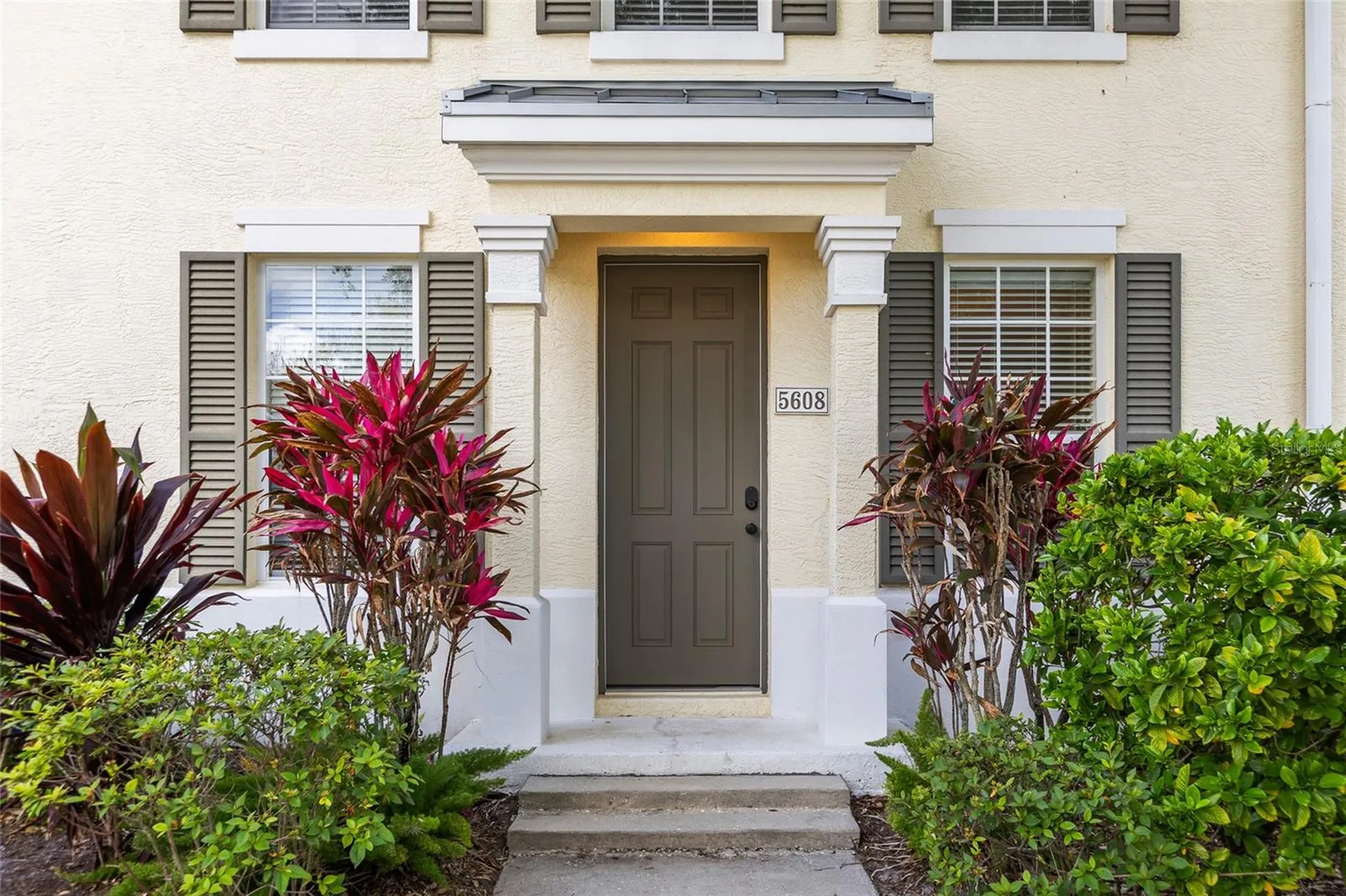 5608 Whitehead Street Bradenton FL 34203