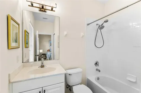 5608 Whitehead Street Bradenton FL 34203