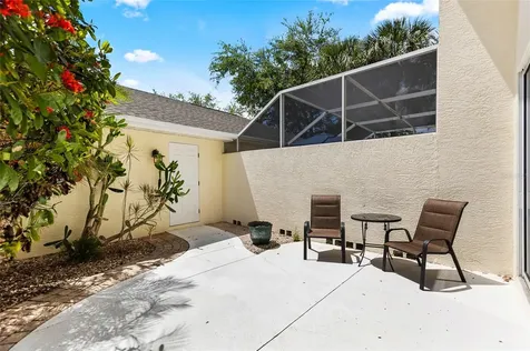 5608 Whitehead Street Bradenton FL 34203
