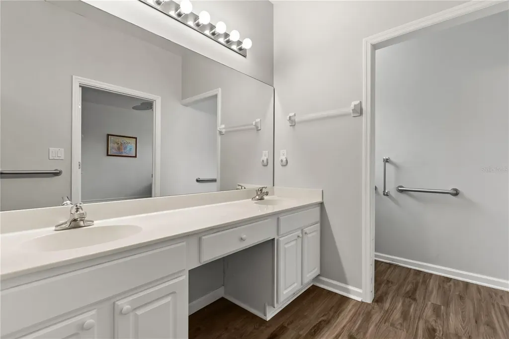 307 Heron Point Way Deland FL 32724