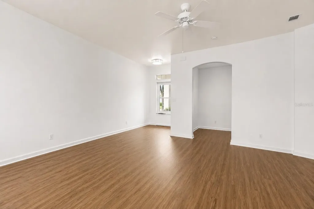 307 Heron Point Way Deland FL 32724