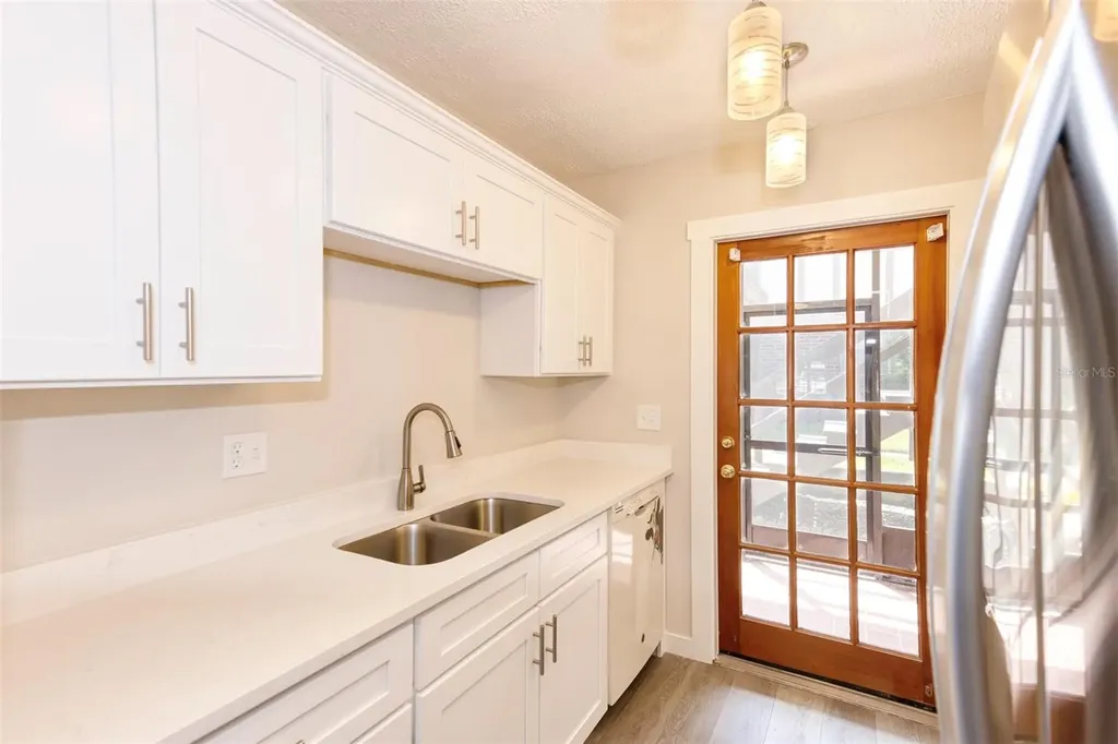 5441 Hansel Avenue Orlando FL 32809
