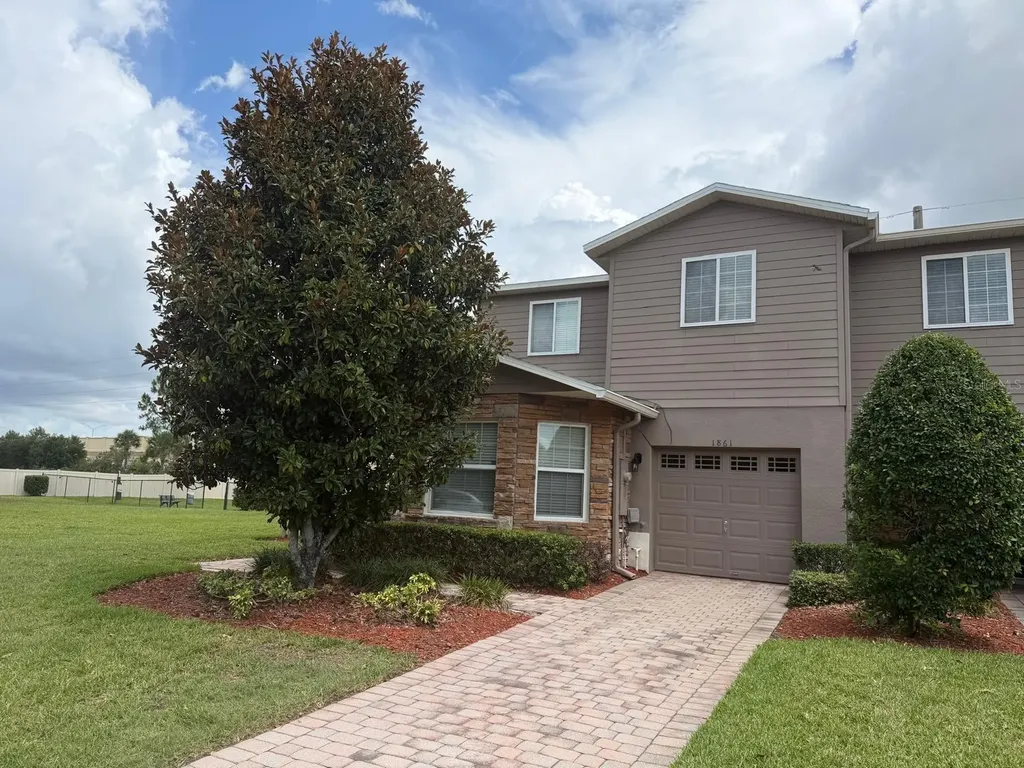 1861 Chatham Place Drive Orlando FL 32824