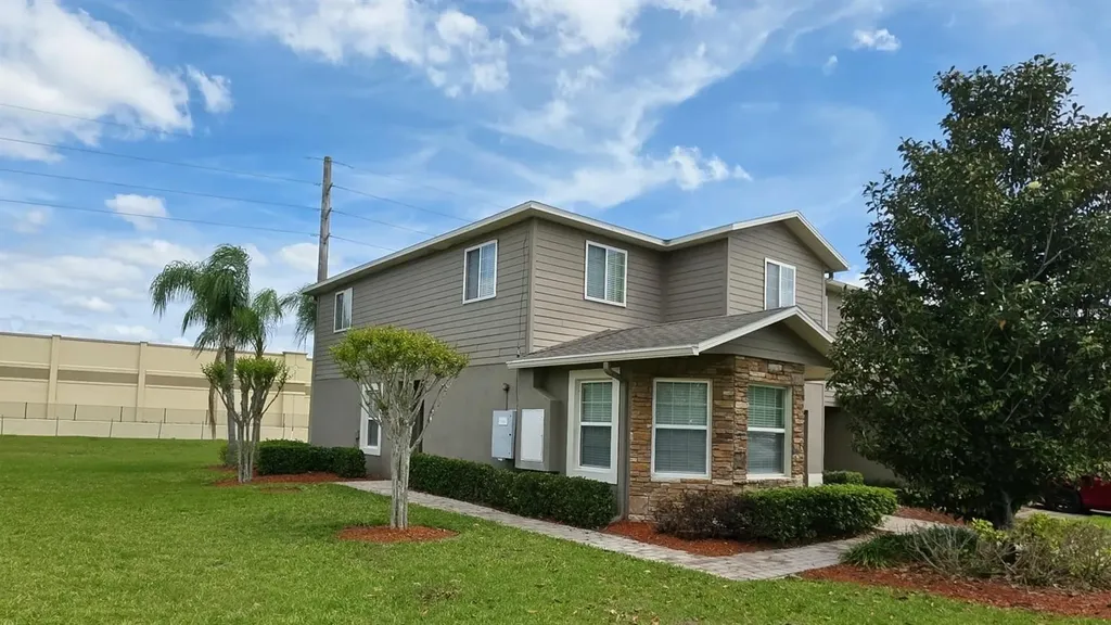 1861 Chatham Place Drive Orlando FL 32824