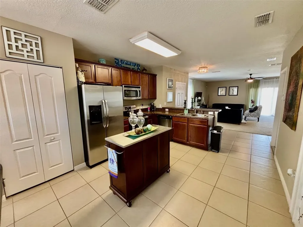 1861 Chatham Place Drive Orlando FL 32824