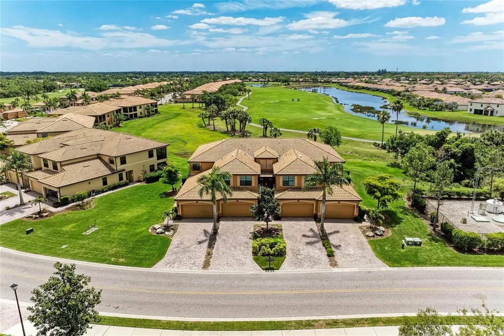 6904 Grand Estuary Trail Bradenton FL 34212
