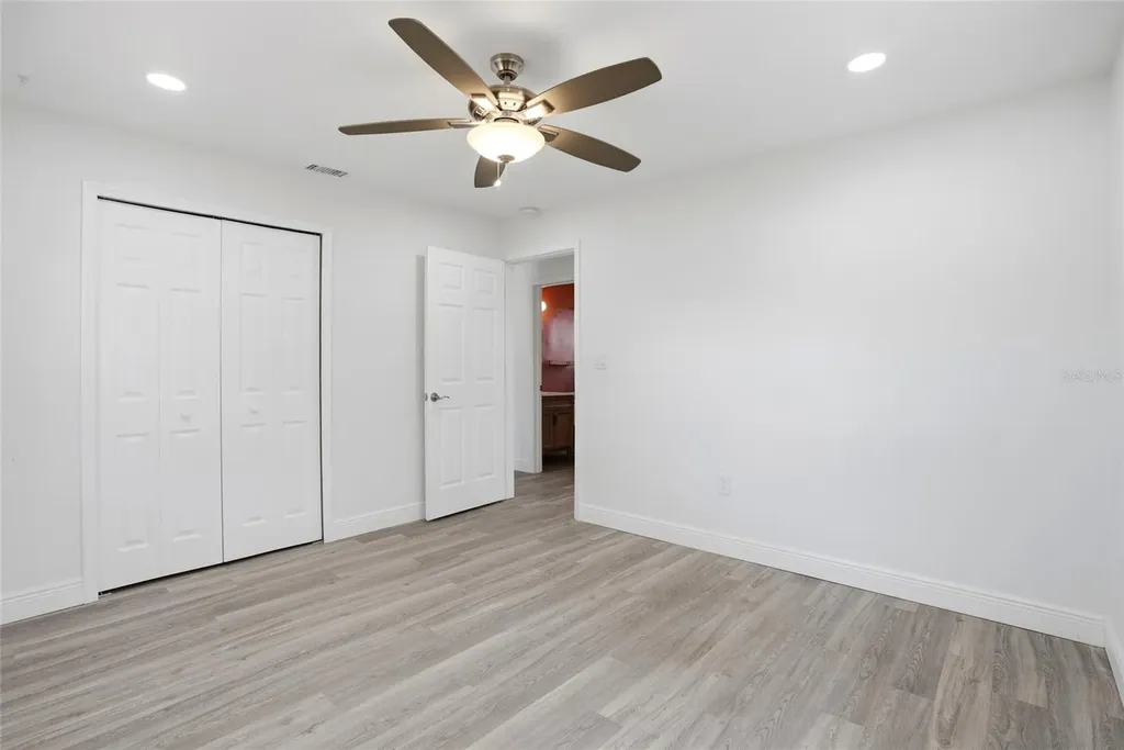 6526 43rd Avenue N Kenneth City FL 33709