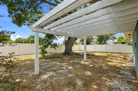 6526 43rd Avenue N Kenneth City FL 33709