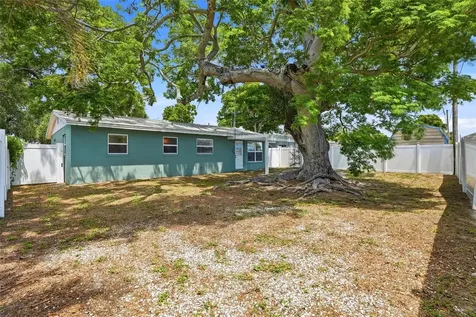 6526 43rd Avenue N Kenneth City FL 33709