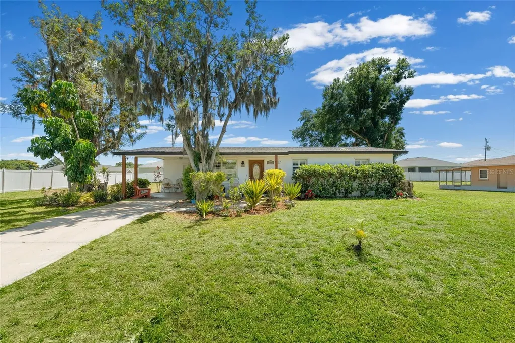 3108 60th Street E Palmetto FL 34221