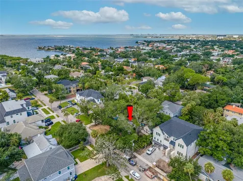 4829 W San Jose Street Tampa FL 33629